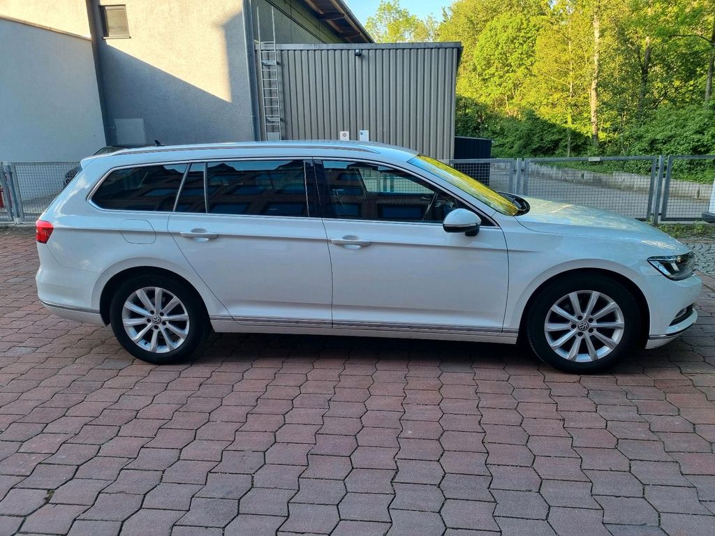 Image of Volkswagen Passat Variant
