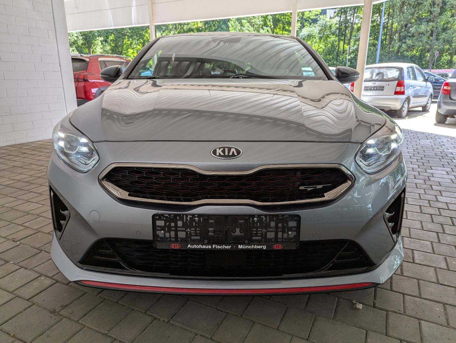 Kia pro cee'd / ProCeed GT