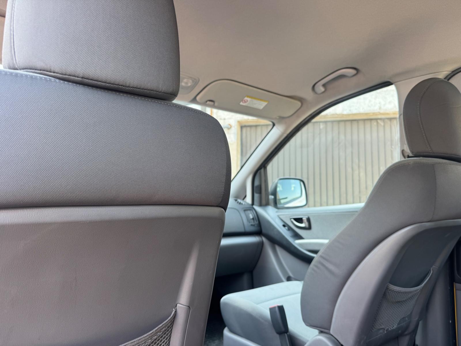 Hyundai H-1 Travel Comfort | 1 hand | 8 Sitzer |