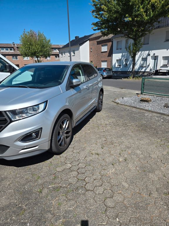 Image of Ford Edge
