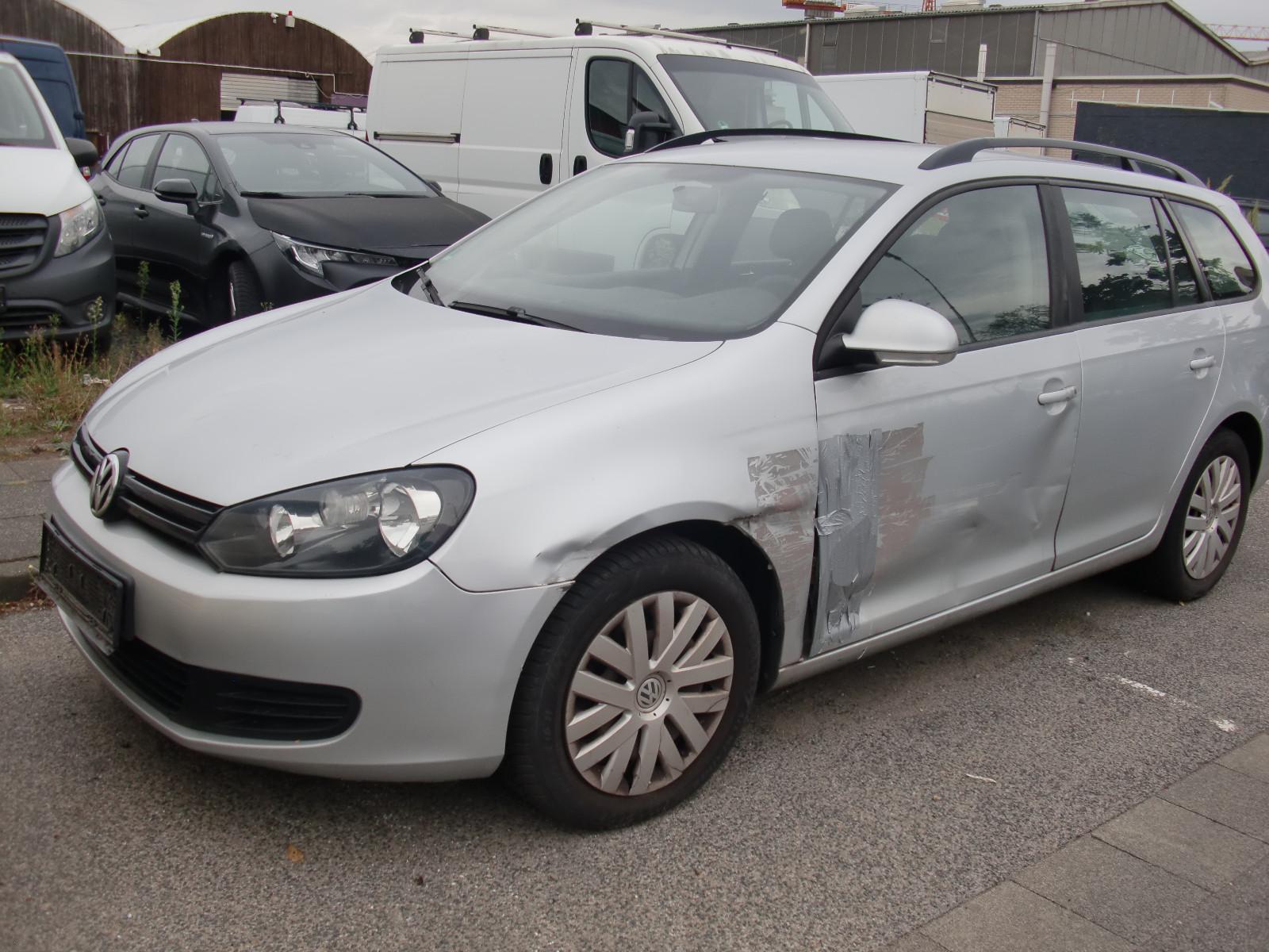 Volkswagen Golf 2012 — engine 1.968 cm³, 105 HP (77kW)