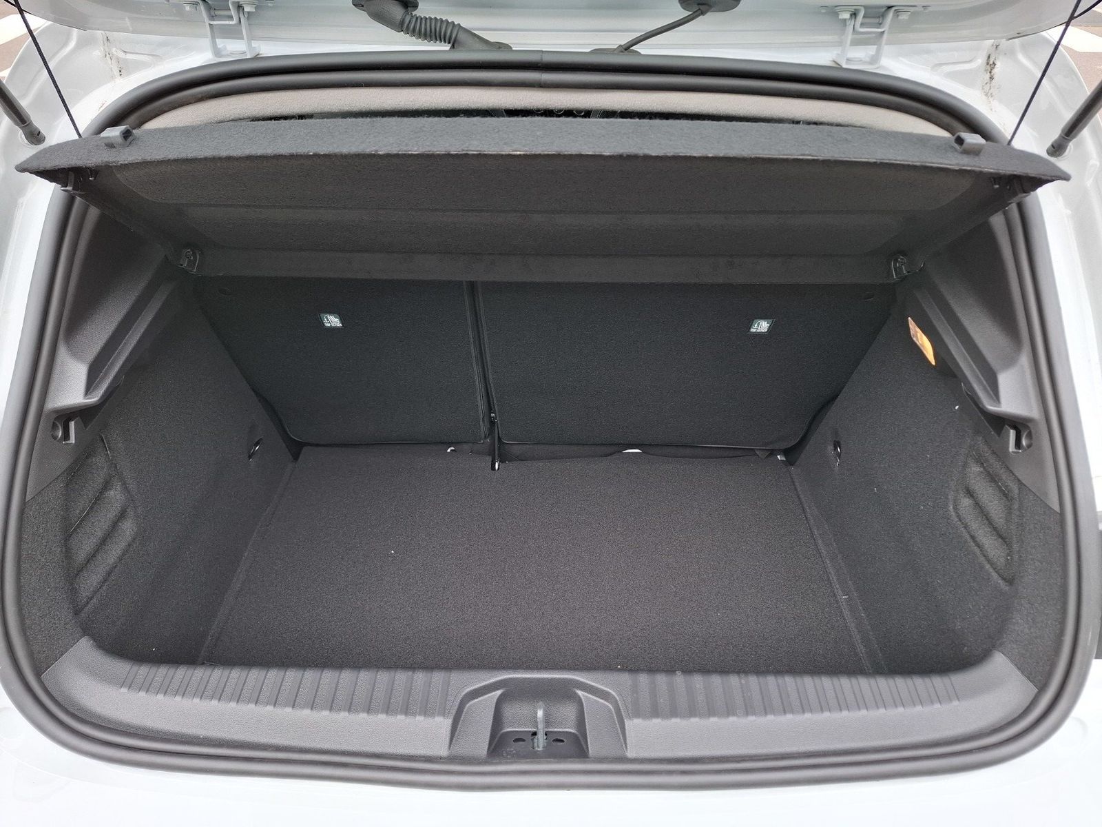 Renault Clio - Bild 10