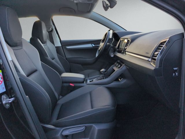Karoq 1.5 TSI DSG TOUR LED+NAVI+GRA+PDC+SHZ+KLIM