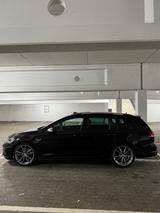 Volkswagen Golf 2.0 TSI DSG 4MOTION R Variant R (no OPF) - Volkswagen Golf: Variant 4motion