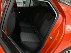 Fahrzeugabbildung Opel Corsa 1.2 55kW Edition IntelliLink SHZ LRH DP ss
