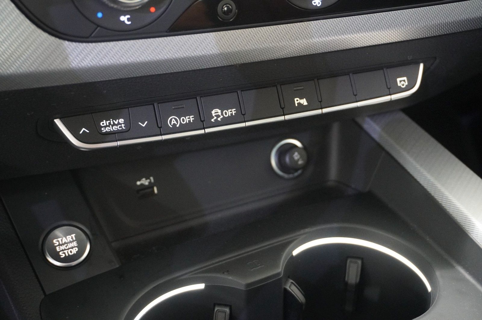 Fahrzeugabbildung Audi A5 Sportback 45 TFSI QUTTRO NAVI/MATRIX/KAMERA