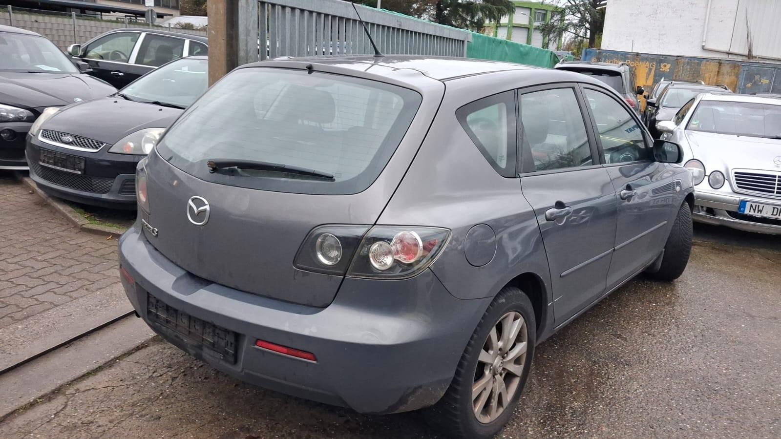 Mazda 3 Lim. 1.6 Sport Active