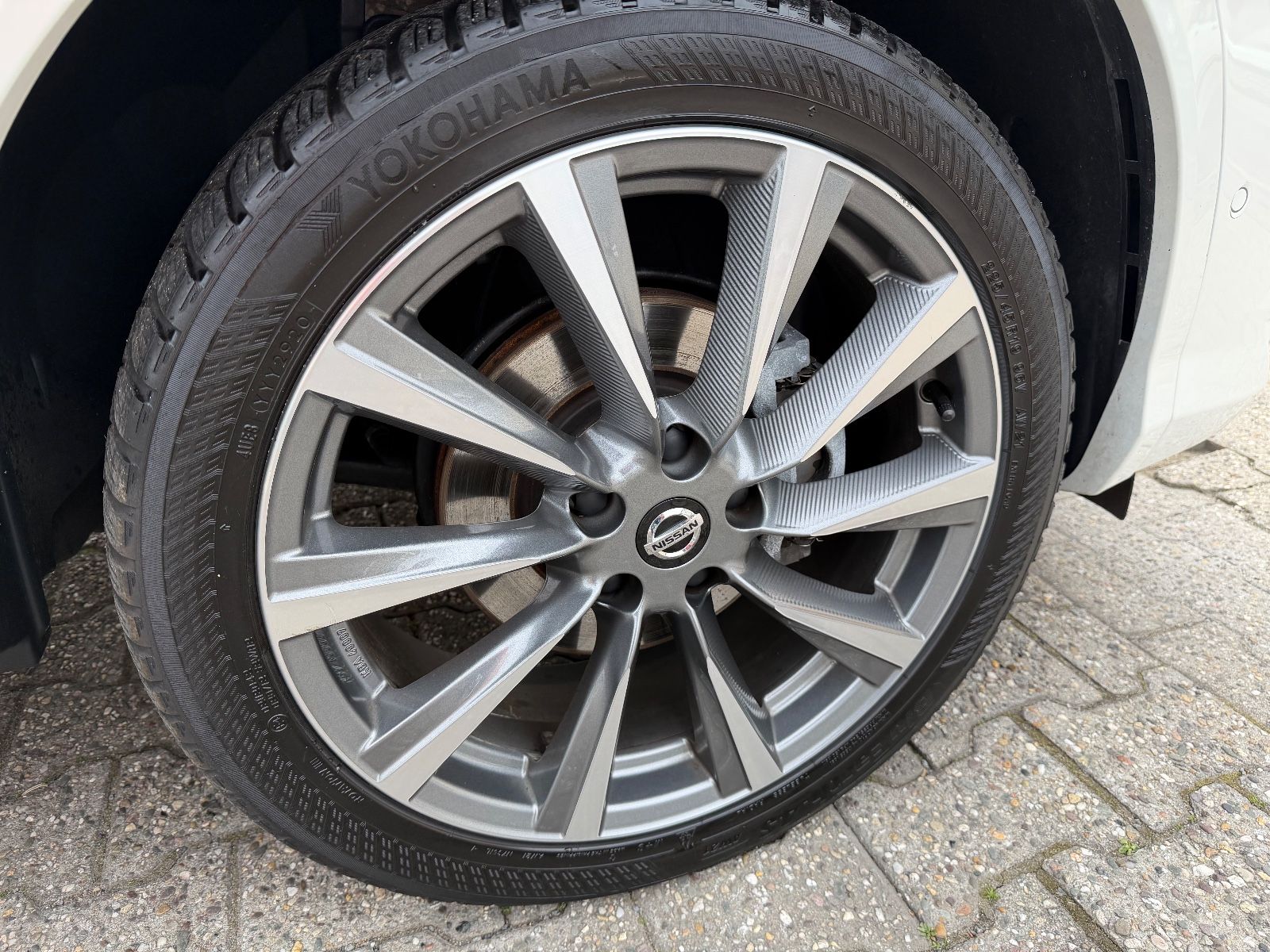 Fahrzeugabbildung Nissan Qashqai Tekna+ VOLLAUSSTATTUNG 19 ZOLL BOSE