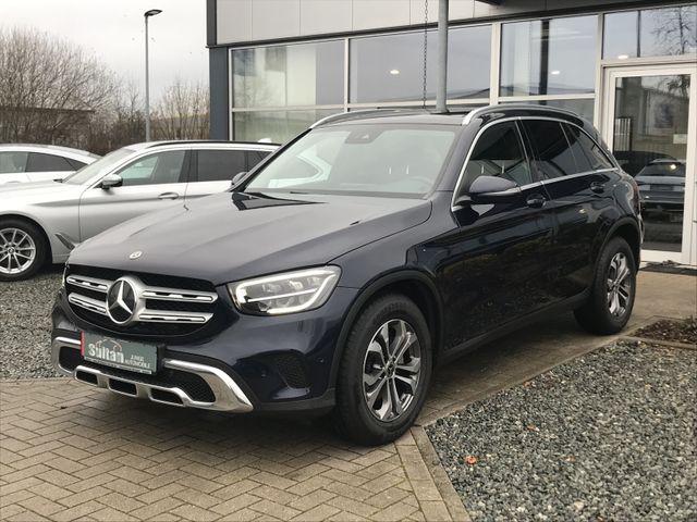 Mercedes-Benz GLC 220 d 4M. Exclusive Pano LED Distr. Kam AHK