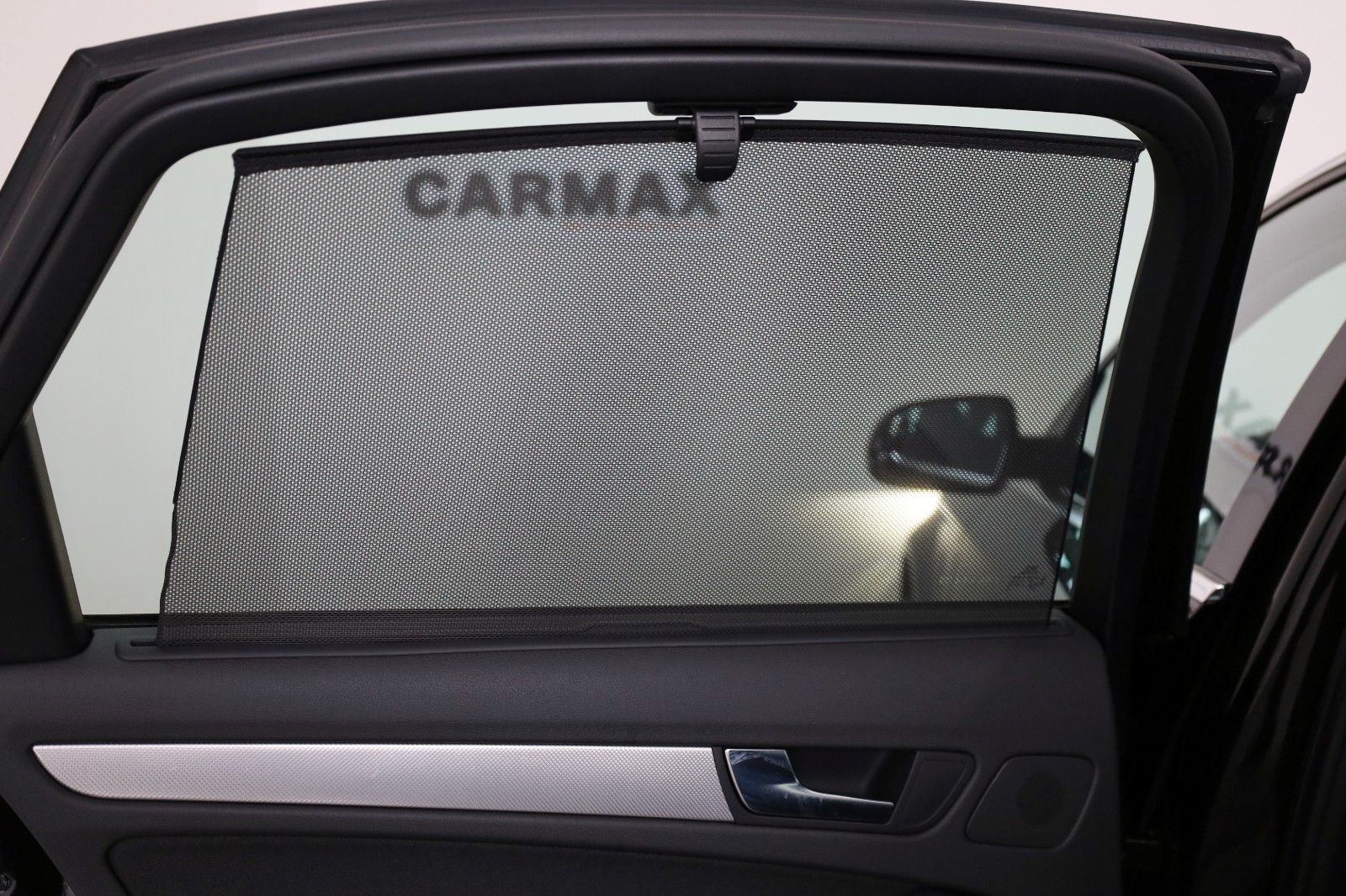 Fahrzeugabbildung Audi A4 Lim. Attraction Navi,Bi-Xenon,PDC,SR+WR