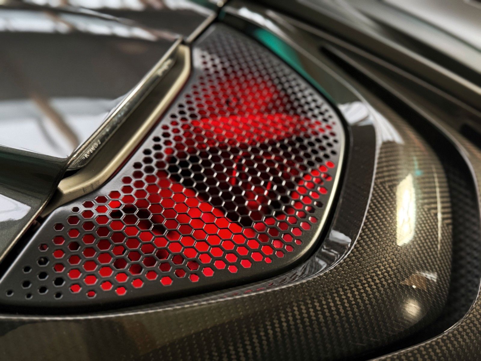 Fahrzeugabbildung McLaren 720S Spider + Scheckheft + Service Neu + Top Zus