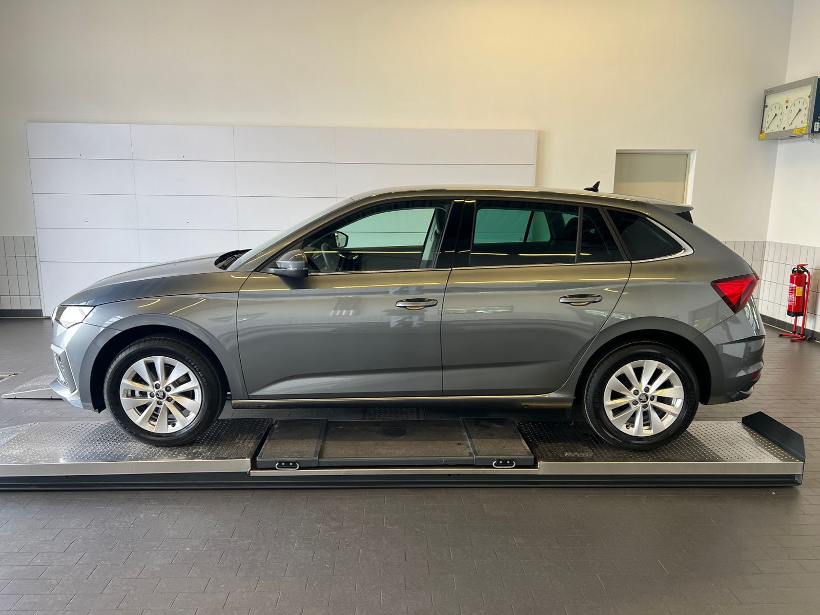 Fahrzeugabbildung SKODA Scala Selection 1.0 TSI DSG *LED, ACC, Kamera, 1