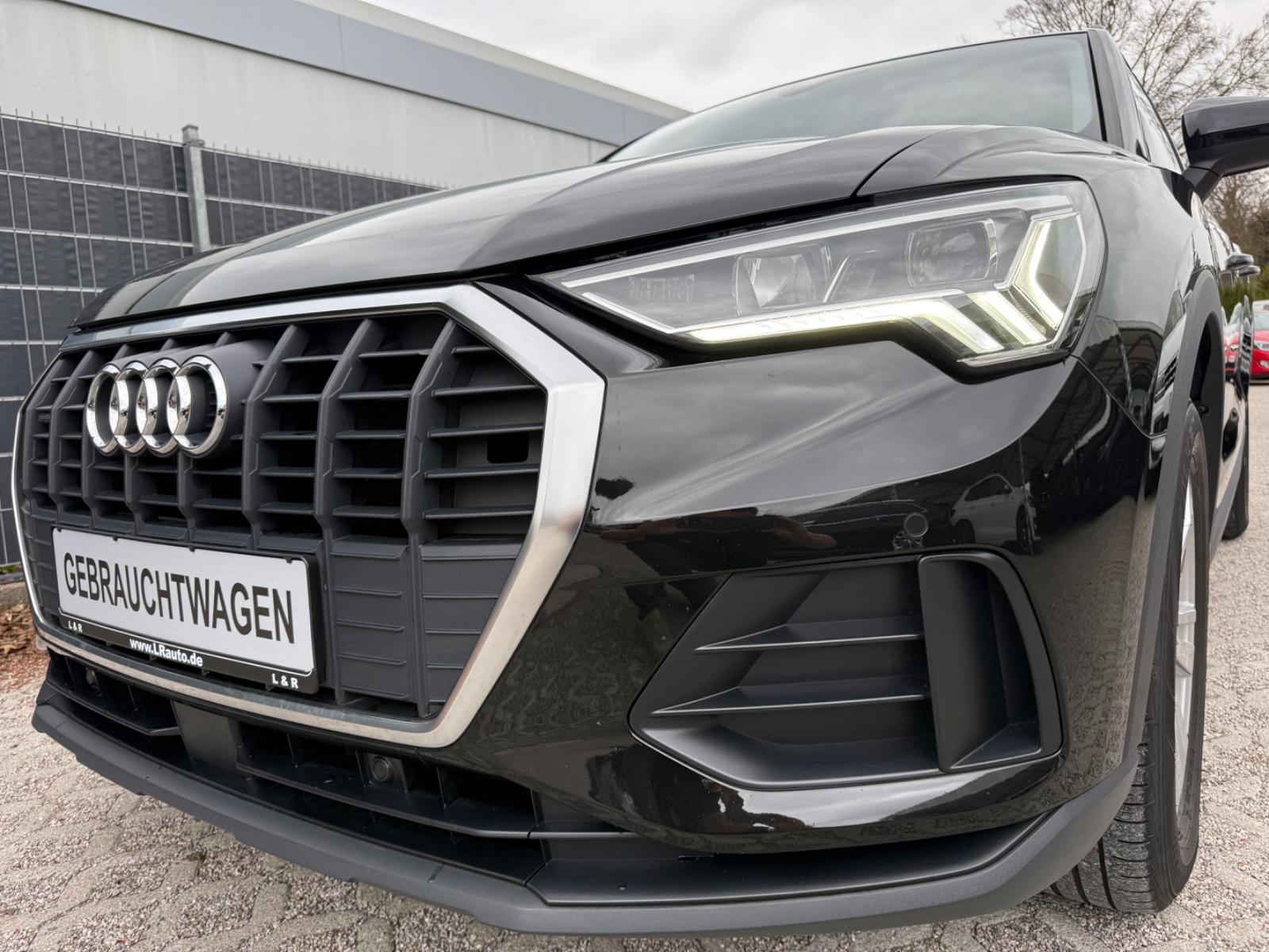 Audi Q3 40 2.0 TFSI quattro S-tronic Led Navi StandH.