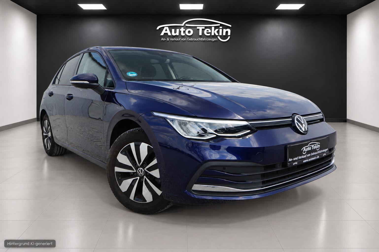 Volkswagen Golf VIII 1.0 eTSI Move DSG CarPlay ACC LED