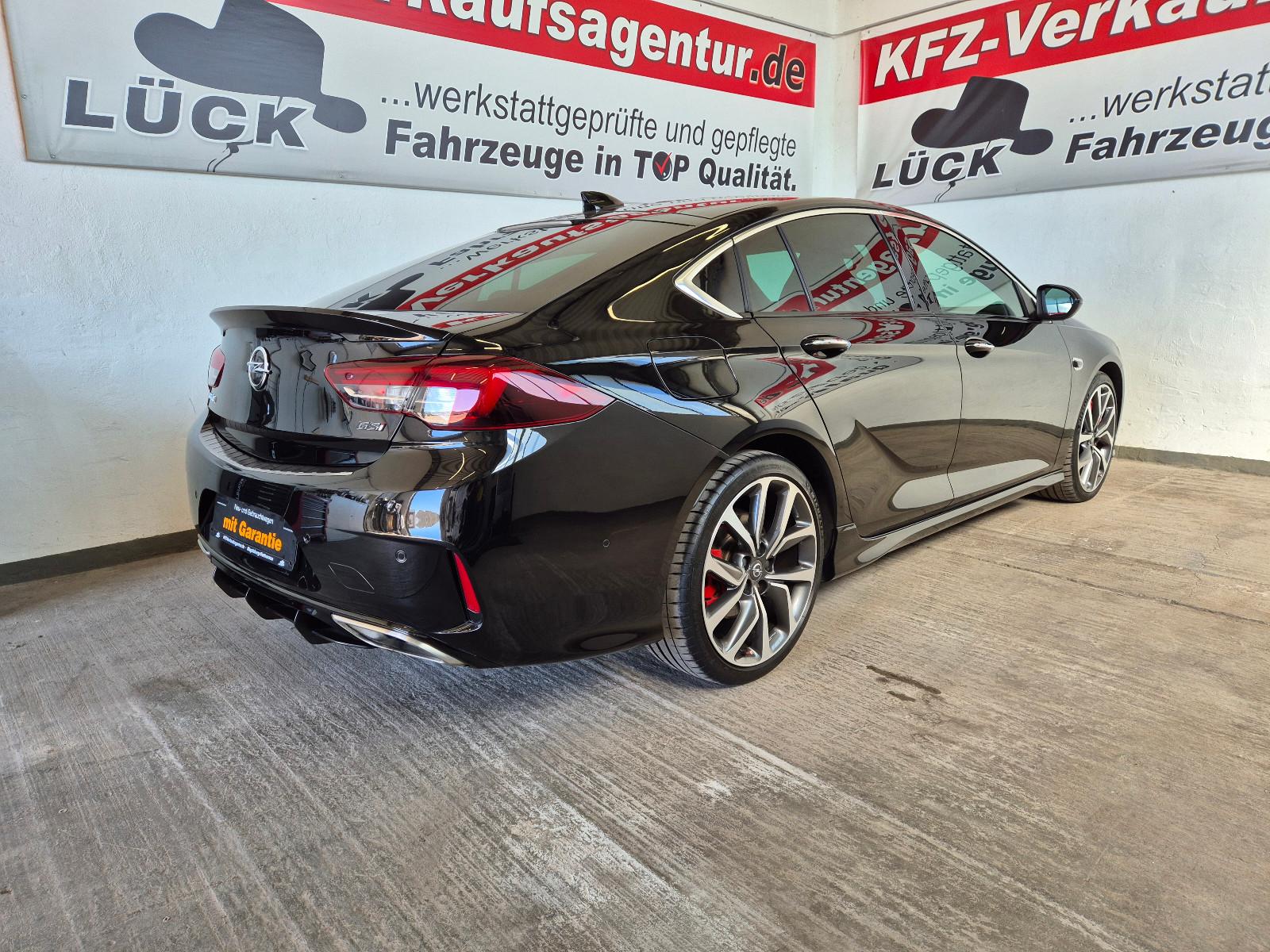 Opel Insignia B Grand Sport GSi 4x4