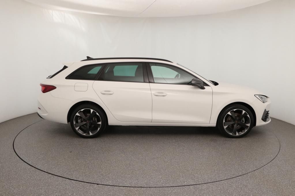 Cupra Leon SP 1.4 TSI e-HYBRID 150kW Pano*Tempo*PDC*SH