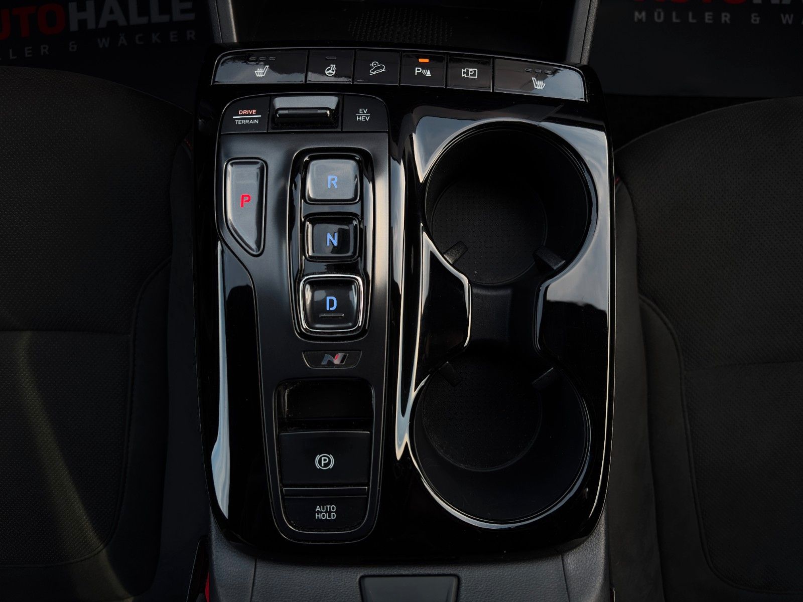 Fahrzeugabbildung Hyundai Tucson 1.6 GDI N-Line PHEV 4WD Kamera AHK ACC