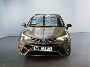 Toyota Avensis - 2