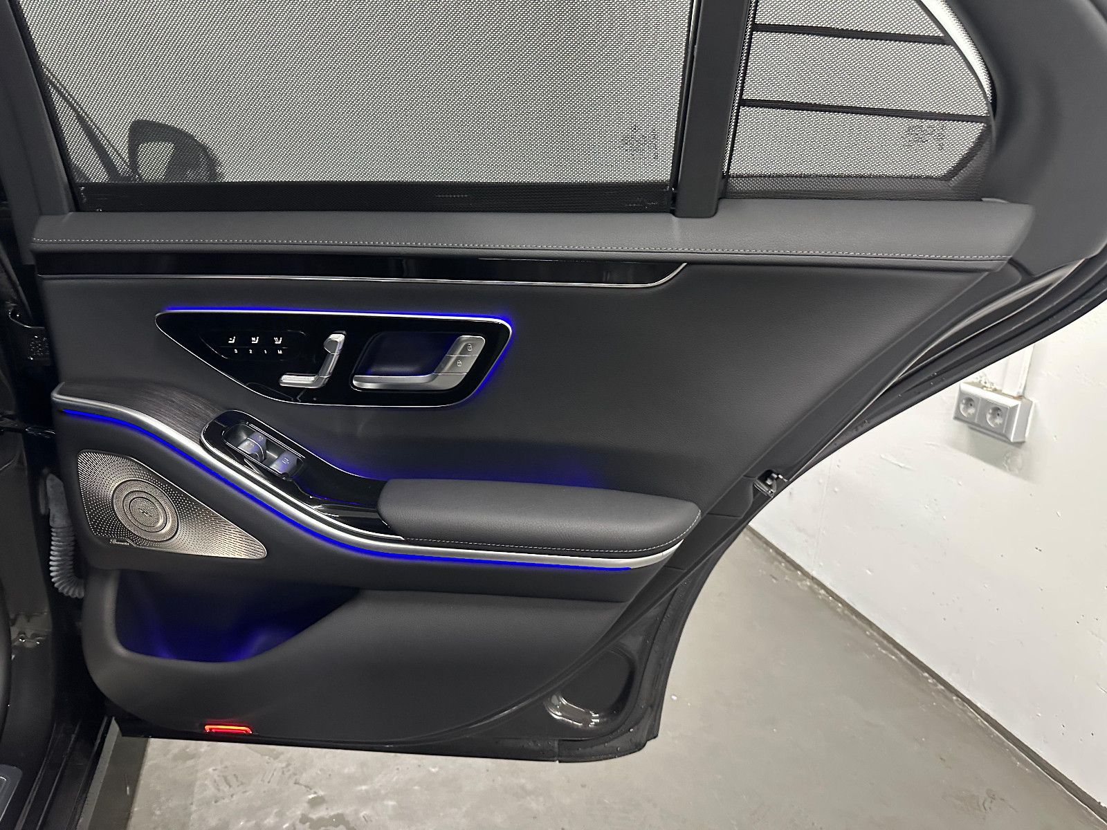 Fahrzeugabbildung Mercedes-Benz S 580 e *HEADUP*HA LENKUNG*SITZKLIMA*