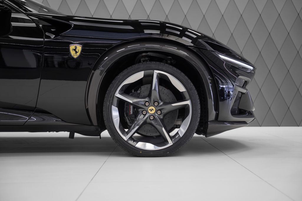 Purosangue BLACK/WHITE FULL CARBON PANORAMIC - Bild 7