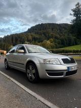 Skoda Superb - gebrauchte Skoda Superb aus dem Jahr 2004