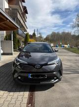 Toyota C-HR 1.8-l-VVTi Hybrid Flow Flow - Toyota C-HR Flow mit Benzin-Antrieb