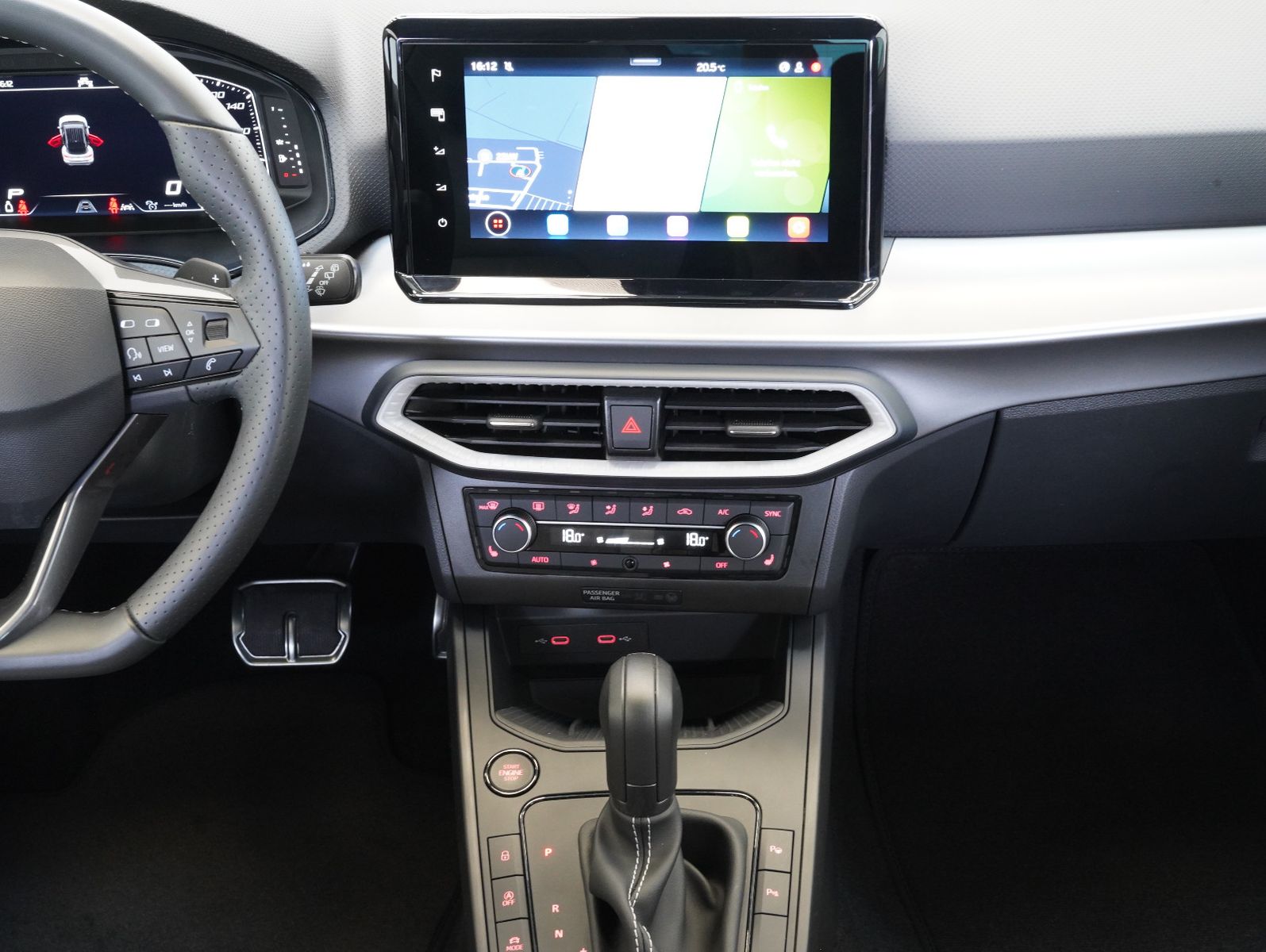 Fahrzeugabbildung SEAT Arona 1.5 TSI 110 kW FR Black Edition