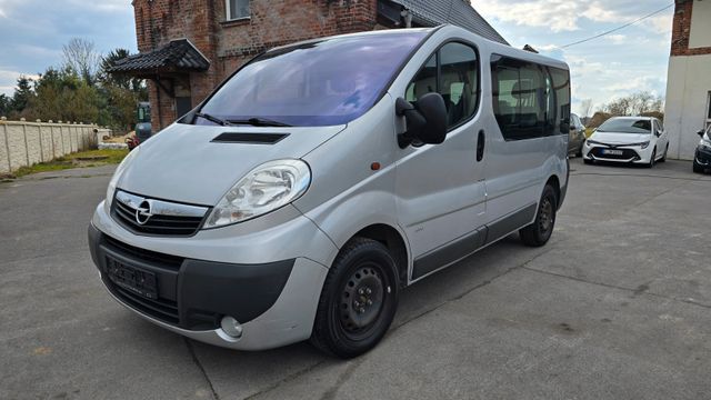 Opel Vivaro 2.0 Klima 9 Sitze TÜV 01/2026