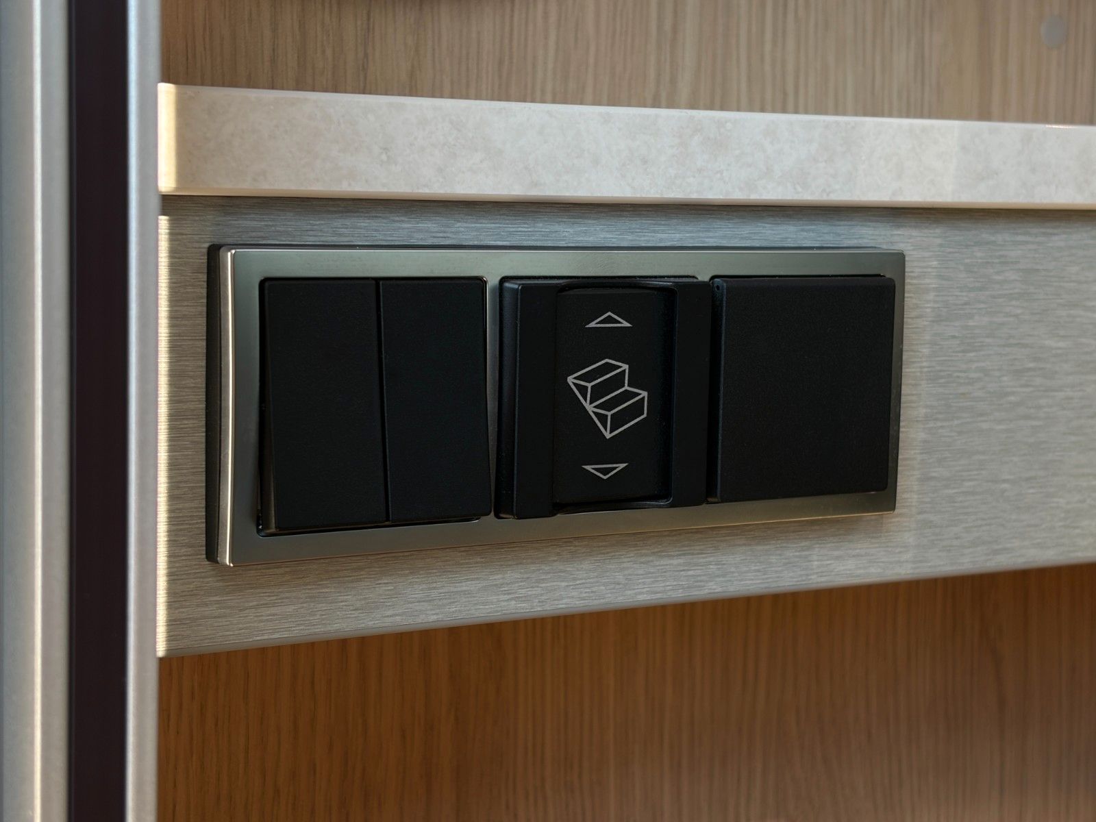 Fahrzeugabbildung Mercedes-Benz Hymer B-MC T 600 WhiteLine