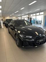 BMW i4 M50 - - BMW i4 von privat