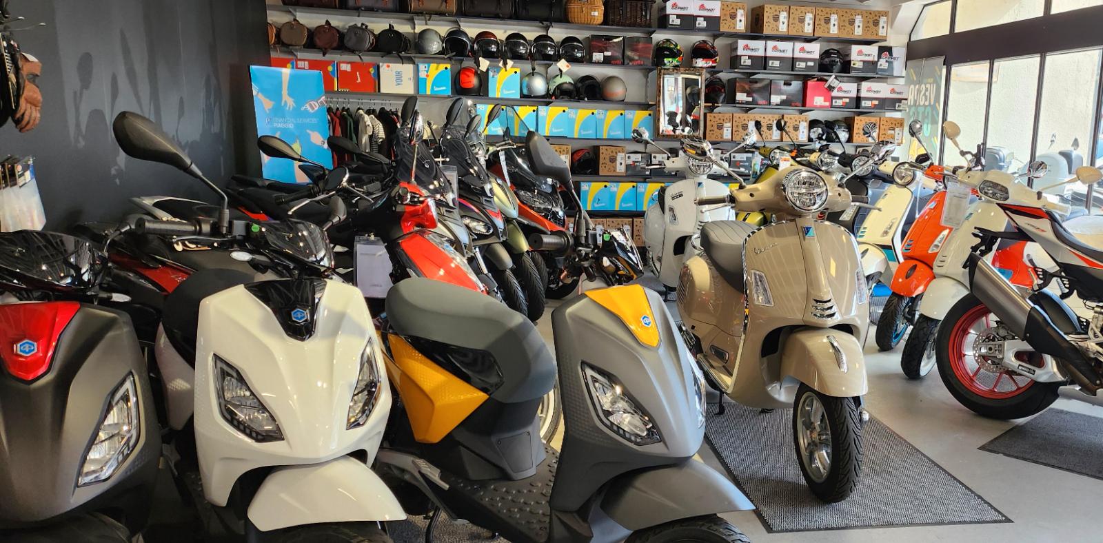 Vespa Primavera 125 S RST Eu5+ weiß