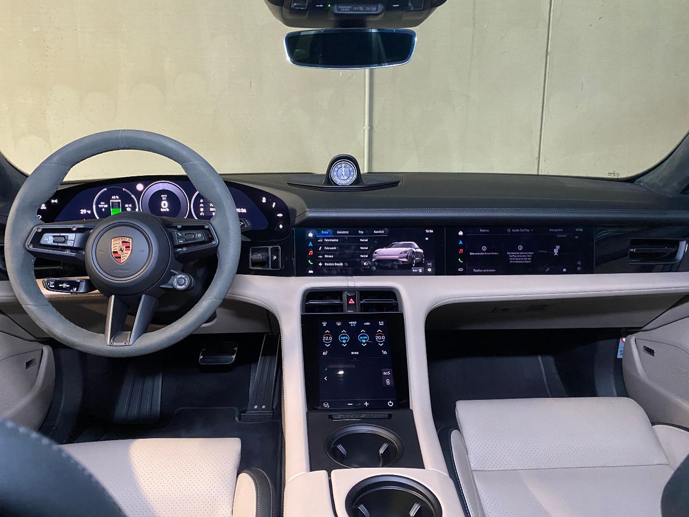 Porsche Taycan 4S Sport Turismo Black Edition foto 14