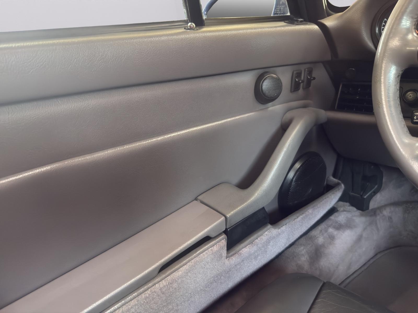 Porsche 993 Targa TIPTRONIC+KLIMA+TEMPOMAT+SITZHEIZUNG