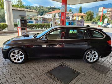 BMW 320 - 8