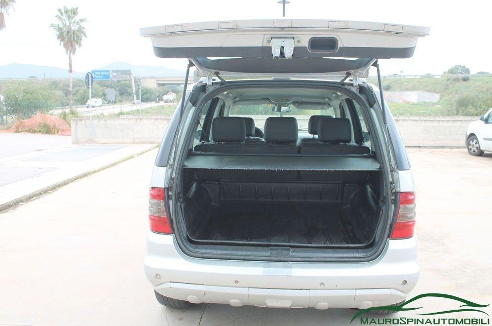Mercedes-Benz ML270 2005 — photo 9