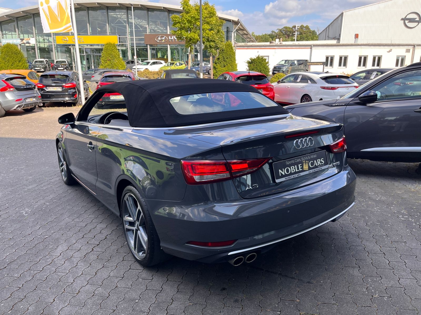 Fahrzeugabbildung Audi A3 Cabriolet 35 TFSI sport XENON RFK NAVI