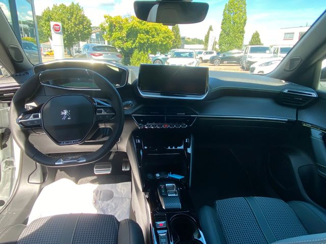 PEUGEOT 2008 GT