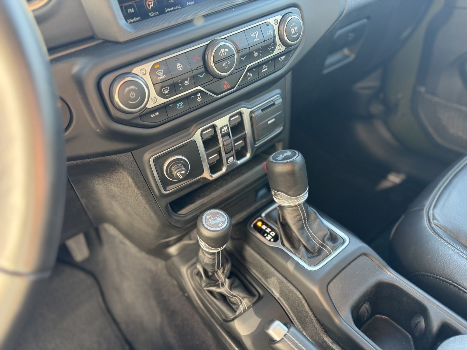 Jeep Wrangler - Bild 14