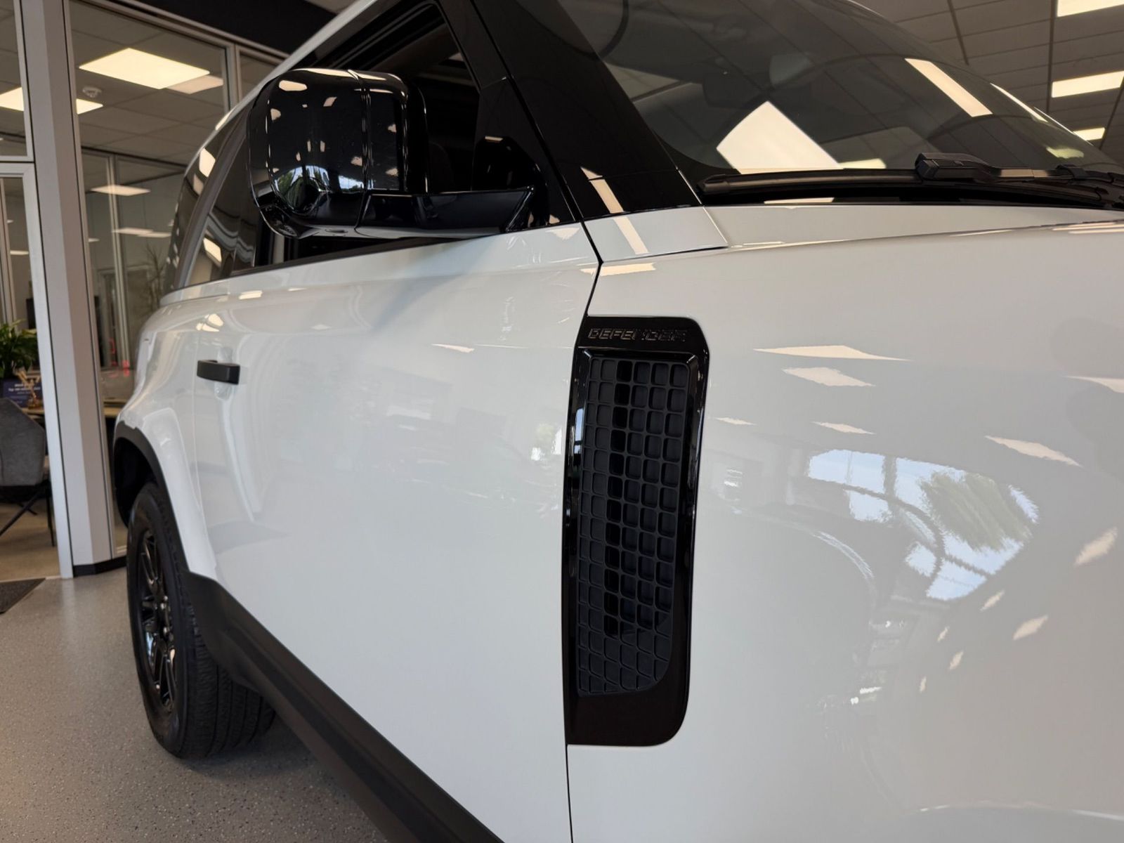 Land Rover Defender 90 3.0 D200|Faltdach|AHK|Design-P.|360° foto 10