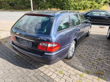 Mercedes E 350 - 4