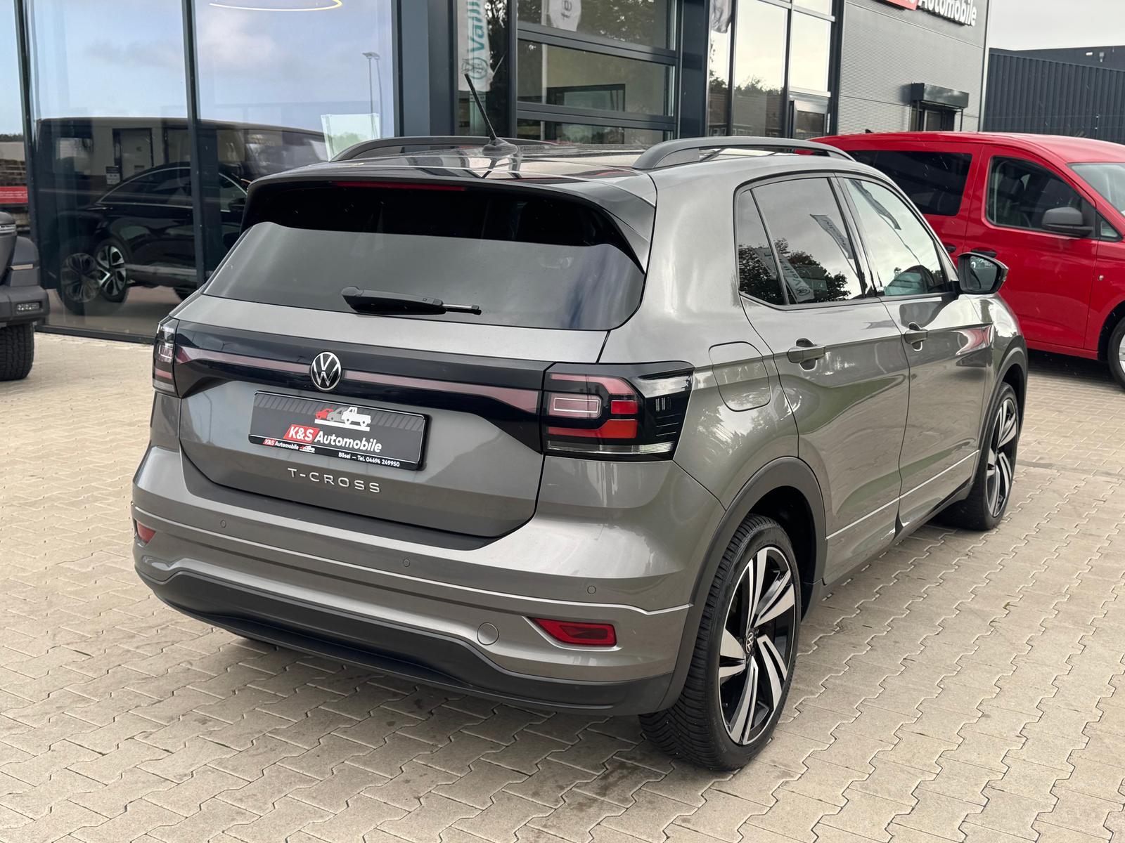 Volkswagen T-Cross 1.0 TSI DSG*R-LINE*LED*ACC*SHZ*CarPlay