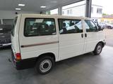 Volkswagen T4 2.5 TDI * 1.HAND + 9-SITZER * - Volkswagen T4: 1.9