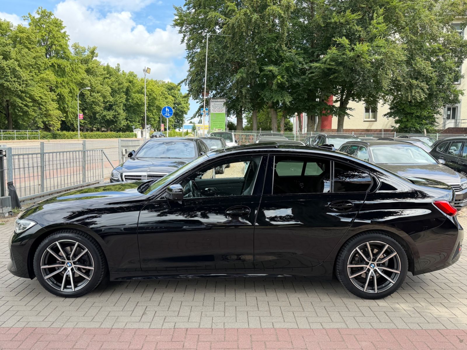BMW 320d Sport Line M-PACKET TÜV NEU foto 2