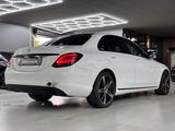 Mercedes-Benz C 200 1.6 CDI/PANO-SCH.-D./ACC/LANE - Mercedes-Benz C 200: C200cdi