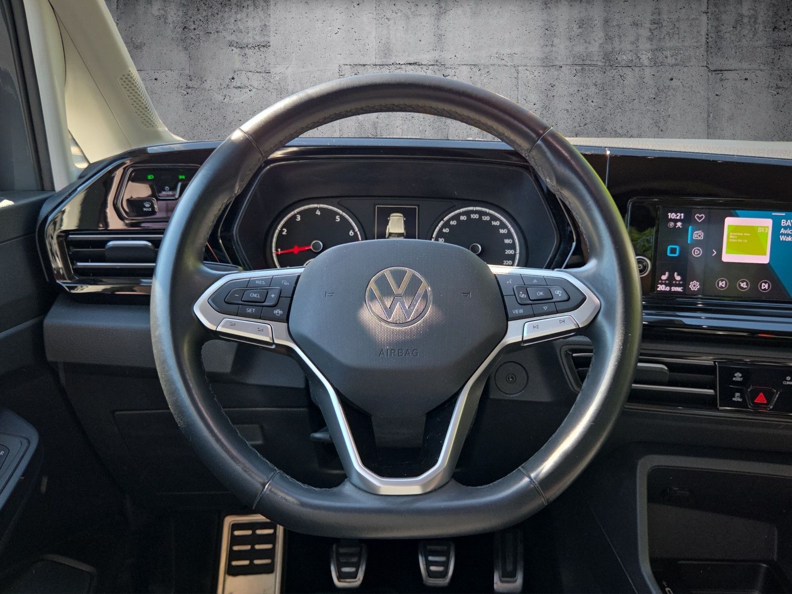 Caddy "Dark Label" 1.5 TSI OPF 6-Gang AHK