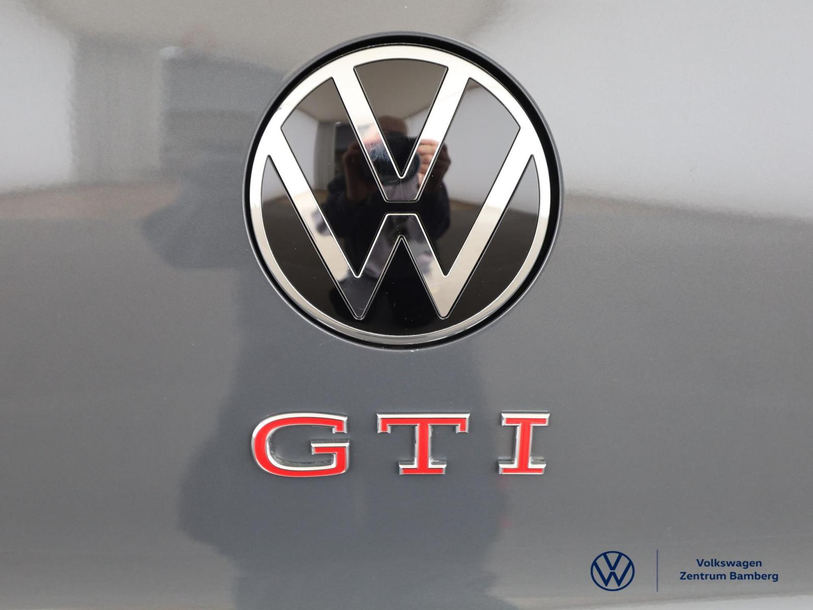 Volkswagen Golf VIII GTI 2.0 TSI+RFK+ACC+PDC+APP+LED+DAB+, миниатюра 12
