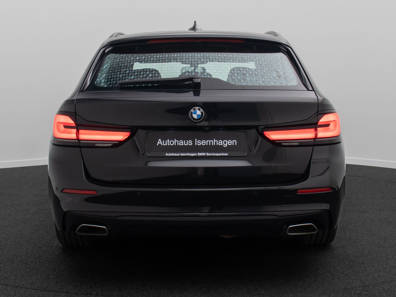 Fahrzeugabbildung BMW 530e xD 360°HUD DAB H/K 4xKlima Komfort AHK ACC