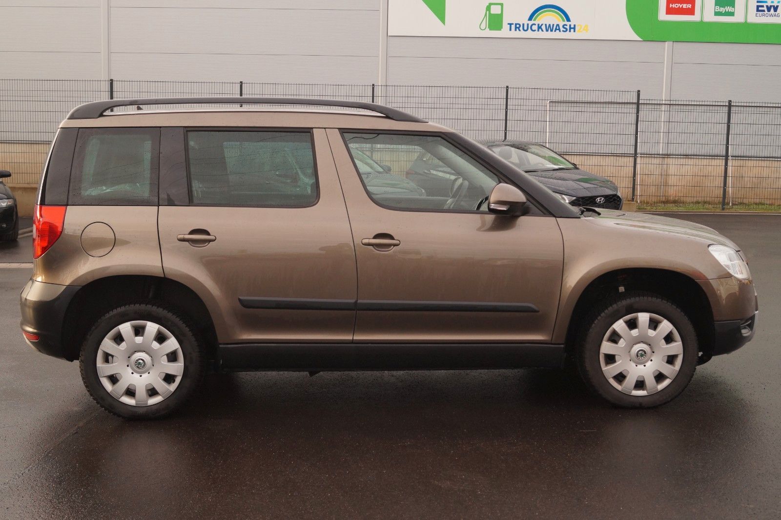 Fahrzeugabbildung SKODA Yeti 2.0 TDI Active 4x4