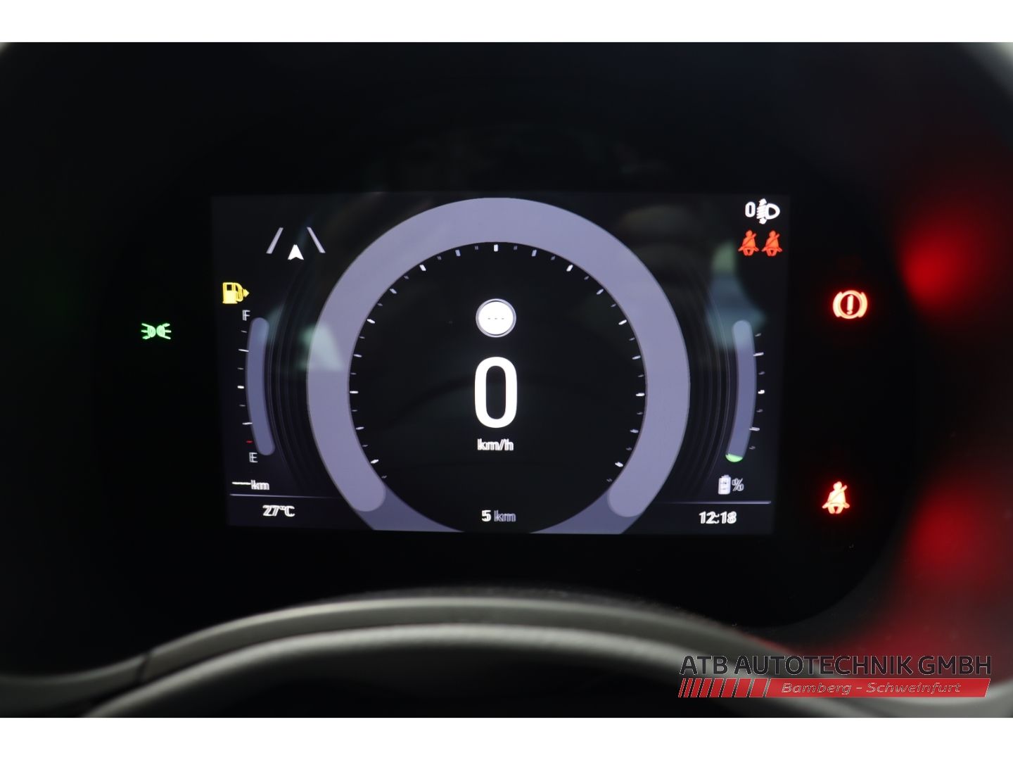 Fahrzeugabbildung Fiat 500 ICON + Komfortpaket Hybrid 1.0l PDC Rückfahr