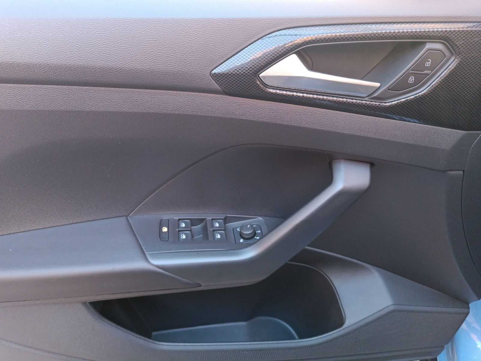 Volkswagen T-Cross - Bild 8